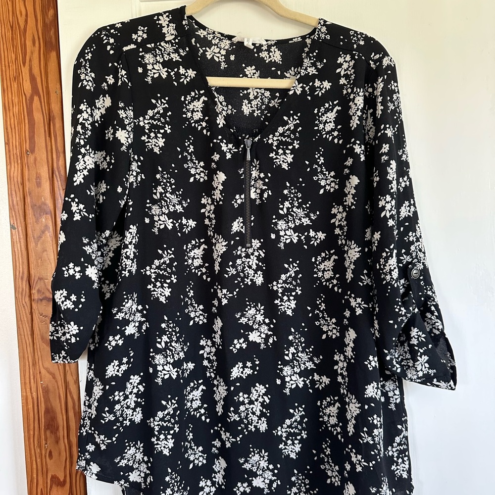 Floral Black and White Women's Top